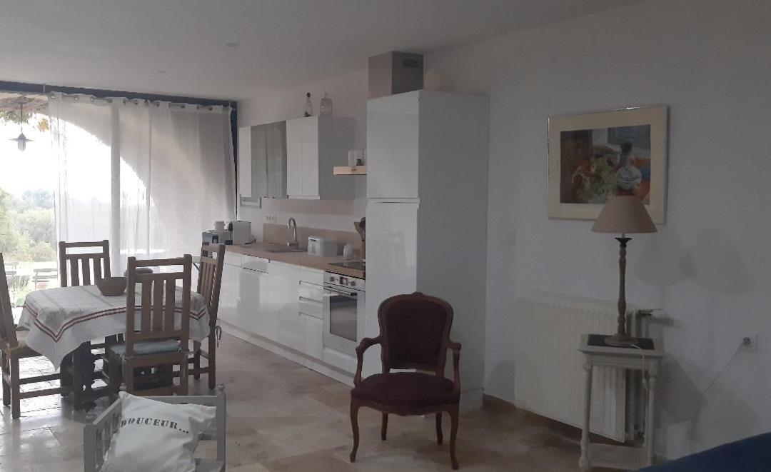 Charmant Studio Dans Maison D'Hote Dans Un Ecrin De Verdure Saint-Martin-le-Redon Εξωτερικό φωτογραφία