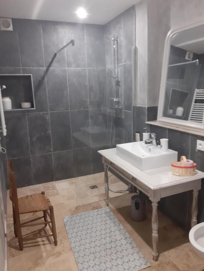 Charmant Studio Dans Maison D'Hote Dans Un Ecrin De Verdure Saint-Martin-le-Redon Εξωτερικό φωτογραφία